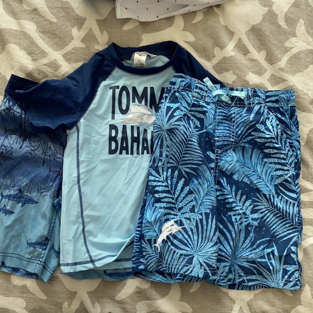 Tommy Bahama Swim trunks and rashguard shirt